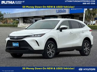 Used 2022 Toyota Venza LE video 1