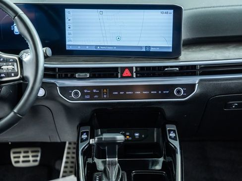 Used 2024 Kia Sorento SX Prestige image 22