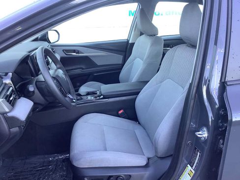 Used 2025 Toyota Camry LE w/ Convenience Package AWD/4WD image 11