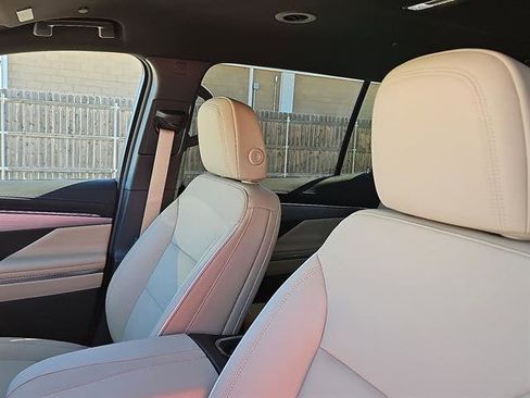 New 2026 Buick Enclave Preferred image 11