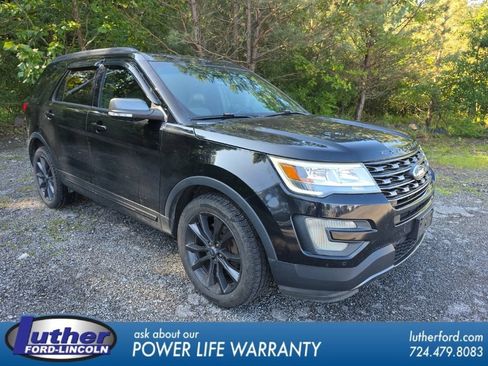 Used 2017 Ford Explorer XLT w/ Equipment Group 202A AWD/4WD image 1