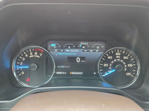 Used 2015 Ford F150 King Ranch w/ Equipment Group 601A Luxury image 20