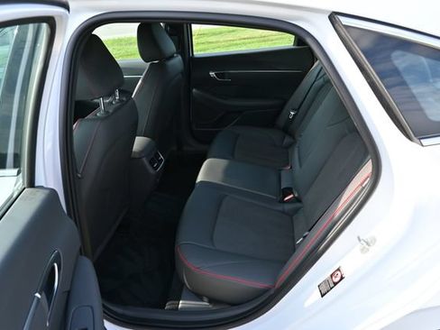 Used 2023 Hyundai Sonata SEL Plus FWD image 24