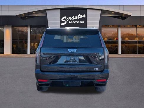 Used 2021 Cadillac Escalade Sport w/ Driver Assist Tech Package image 4