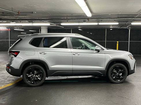 New 2026 Volkswagen Taos SEL AWD/4WD image 39