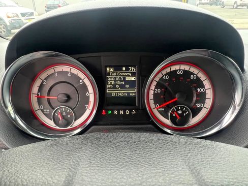 Used 2016 Dodge Grand Caravan R/T FWD image 22