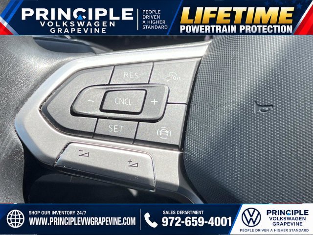 Used 2022 Volkswagen Taos SE FWD image 16