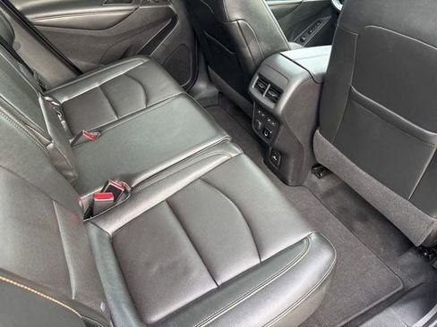 Used 2018 Chevrolet Equinox Premier image 39