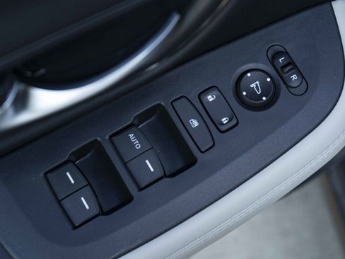 Used 2026 Honda HR-V LX image 38