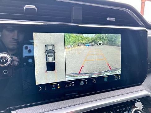 Used 2023 GMC Sierra 1500 Denali w/ Denali Reserve Package AWD/4WD image 15
