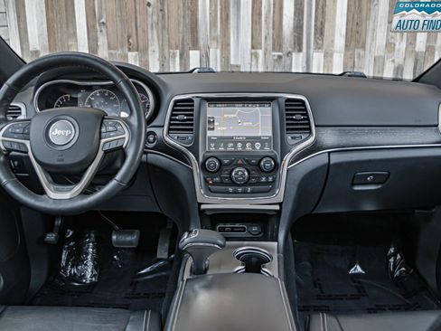 Used 2015 Jeep Grand Cherokee Limited w/ Luxury Group II AWD/4WD image 16