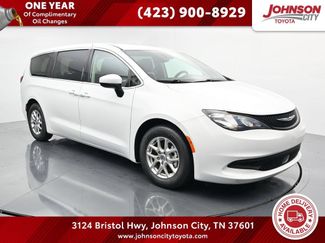 Used 2023 Chrysler Voyager LX FWD video 1