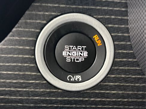 Used 2019 RAM 1500 Limited image 40