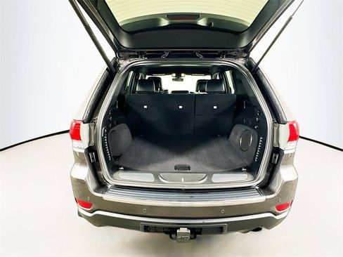 Used 2018 Jeep Grand Cherokee Limited w/ Trailer Tow Group IV image 18