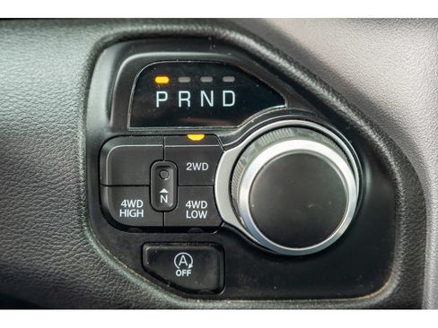 Used 2024 RAM 1500 Big Horn AWD/4WD image 26