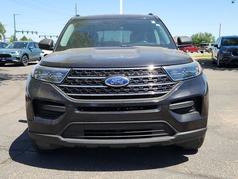 Used 2020 Ford Explorer XLT w/ Comfort Package AWD/4WD image 8