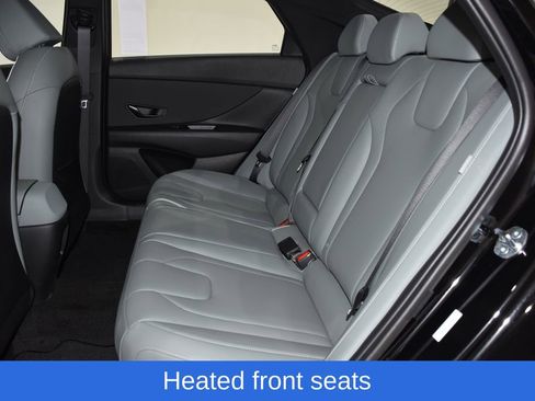 New 2025 Hyundai Elantra Limited image 29