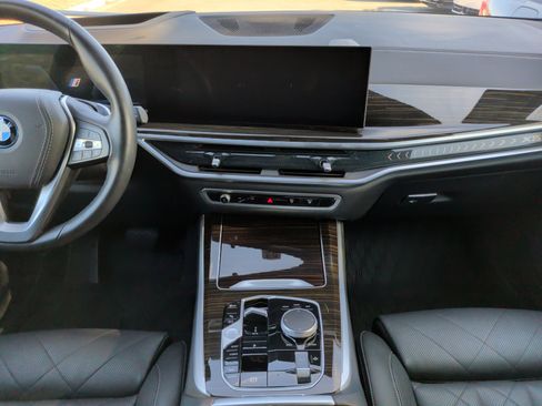 Certified 2024 BMW X5 xDrive50e image 32