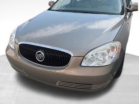 Used 2006 Buick Lucerne CXL w/ Luxury Package image 2