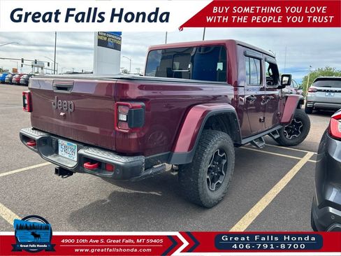Used 2021 Jeep Gladiator Rubicon AWD/4WD image 3