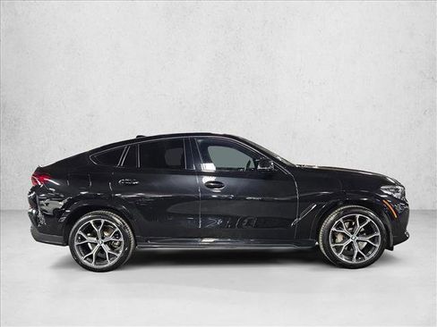 Used 2020 BMW X6 sDrive40i w/ M Sport Package image 4