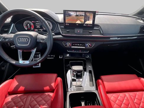 Used 2024 Audi SQ5 Prestige w/ Prestige Package AWD/4WD image 15