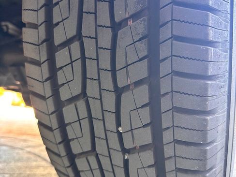 Used 2026 Ford F250 Lariat RWD image 40