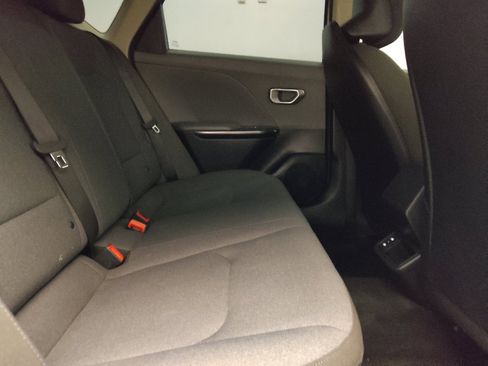 Used 2025 Kia K4 FWD image 19