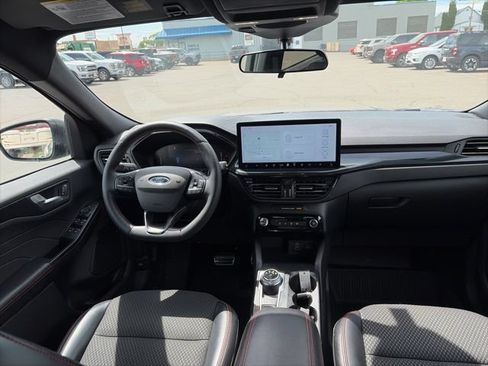 Used 2024 Ford Escape ST-Line w/ Tech Pack #1 AWD/4WD image 25