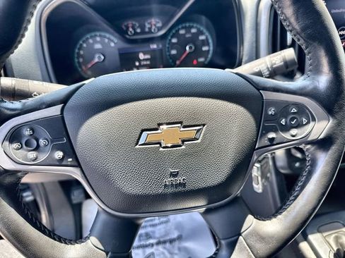 Used 2022 Chevrolet Colorado Z71 image 23