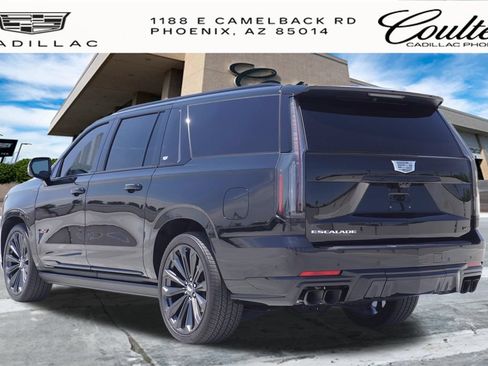Certified 2025 Cadillac Escalade ESV V AWD/4WD image 3