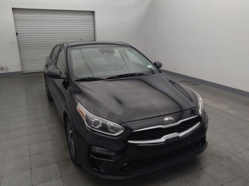 Used 2019 Kia Forte LXS FWD image 14
