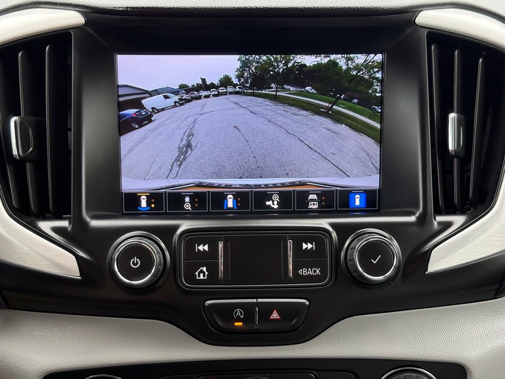 Used 2022 GMC Terrain SLT w/ Infotainment Package II AWD/4WD image 33
