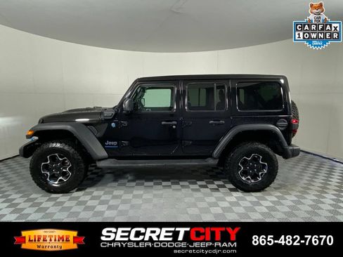 Used 2023 Jeep Wrangler Unlimited Rubicon 4xe w/ Cold Weather Group AWD/4WD image 4