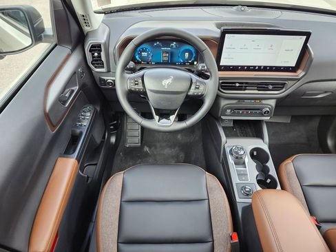 New 2025 Ford Bronco Sport Outer Banks w/ Outer Banks Tech Package+ image 13