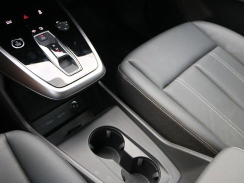 Used 2023 Audi Q4 e-tron Premium Plus w/ Premium Plus image 25