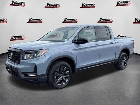 Used 2023 Honda Ridgeline Sport image 1
