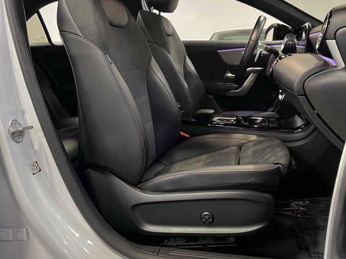 Used 2022 Mercedes-Benz A 220 image 34