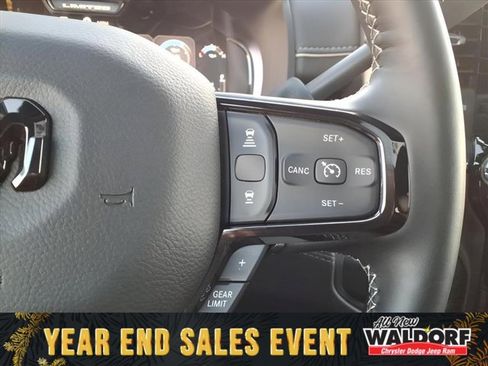 New 2025 RAM 3500 Limited image 17