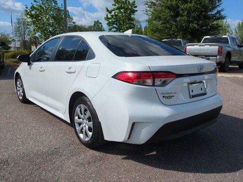 Certified 2026 Toyota Corolla LE image 4