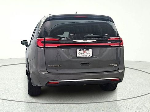 Used 2021 Chrysler Pacifica Limited w/ Premium & Safety Sphere Group AWD/4WD image 6
