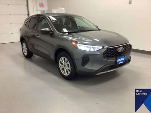 Certified 2024 Ford Escape Active AWD/4WD image 2