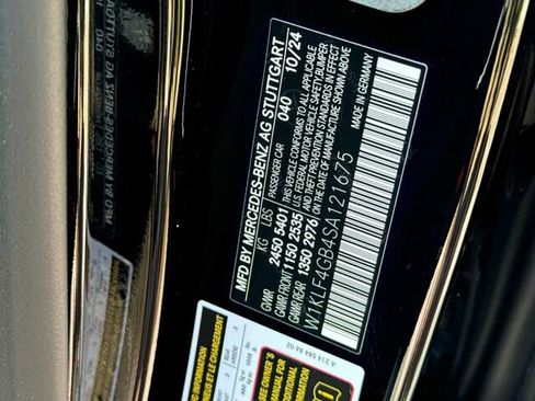 Used 2025 Mercedes-Benz E 350 Sedan image 37