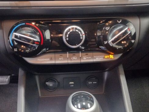 Certified 2023 Hyundai Kona SEL image 23