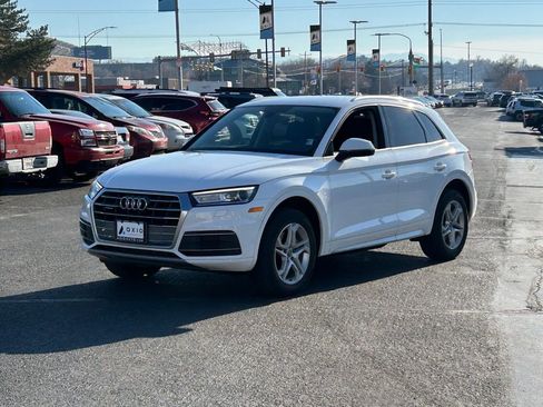 Used 2018 Audi Q5 2.0T Premium image 9