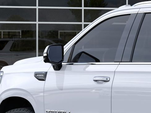 New 2026 GMC Yukon XL Denali Ultimate AWD/4WD image 12