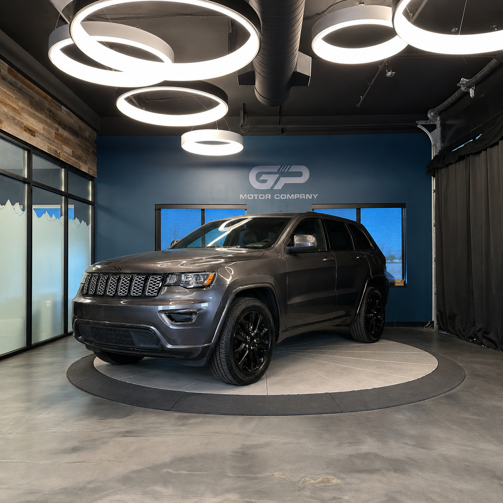 Used 2021 Jeep Grand Cherokee Laredo X AWD/4WD image 7