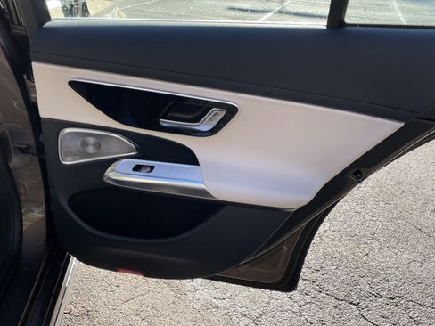 New 2026 Mercedes-Benz E 350 4MATIC Sedan image 39