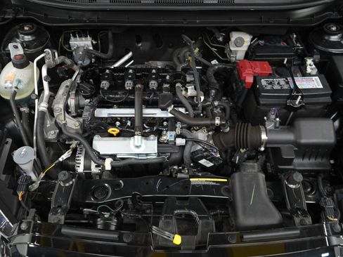 Used 2024 Nissan Kicks SR w/ SR Premium Package FWD image 29