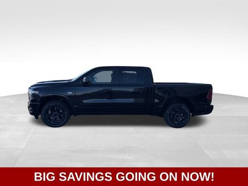 New 2026 RAM 1500 4x4 Crew Cab image 7